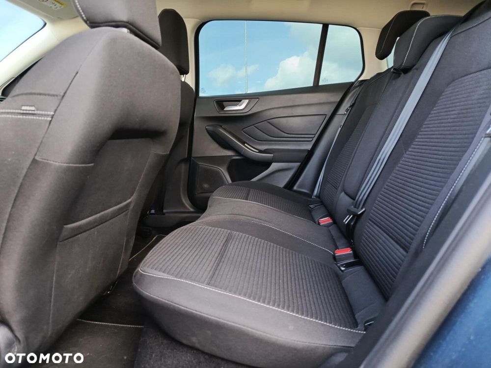 Ford Focus 1.0 EcoBoost mHEV Titanium X - 15