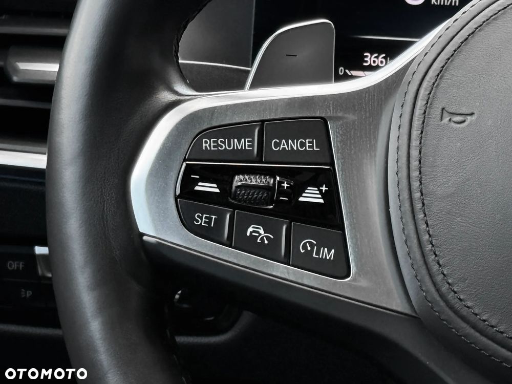 BMW Seria 3 320d Touring xDrive M Sport - 21