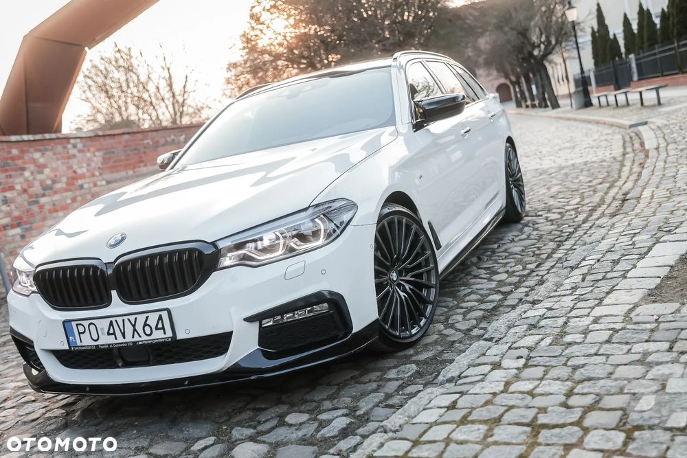 BMW Seria 5 520d M Sport - 3