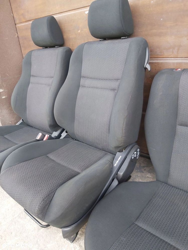Toyota Corolla E12 fotel lewy prawy przód tył 3d Ładny stan - 2