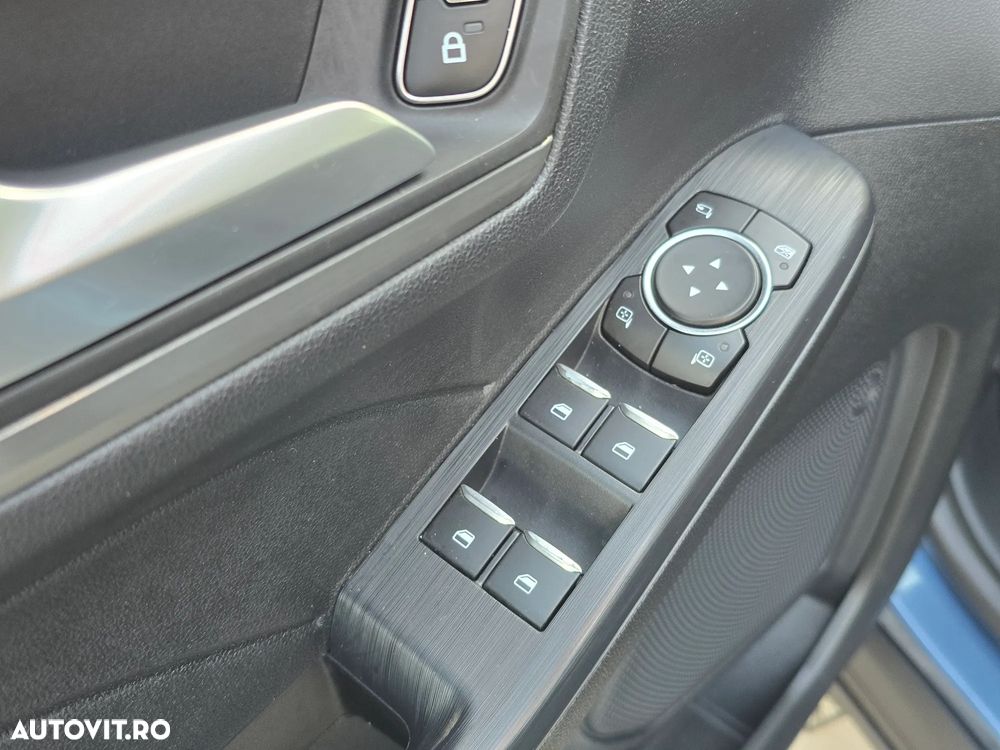 Ford Kuga 2.5 Duratec PHEV Titanium - 10