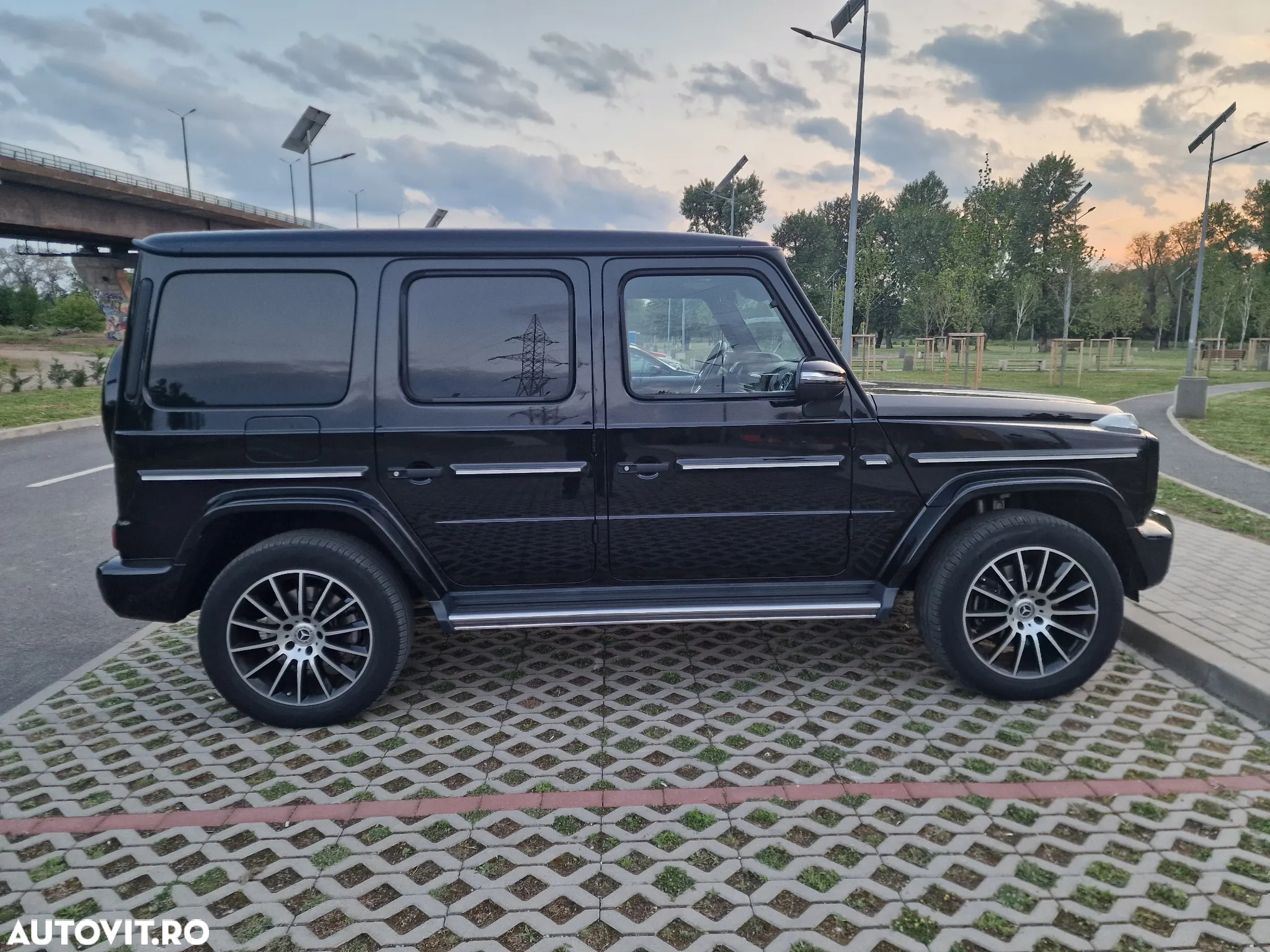 Mercedes-Benz G 350 d 9G-TRONIC AMG Line - 12
