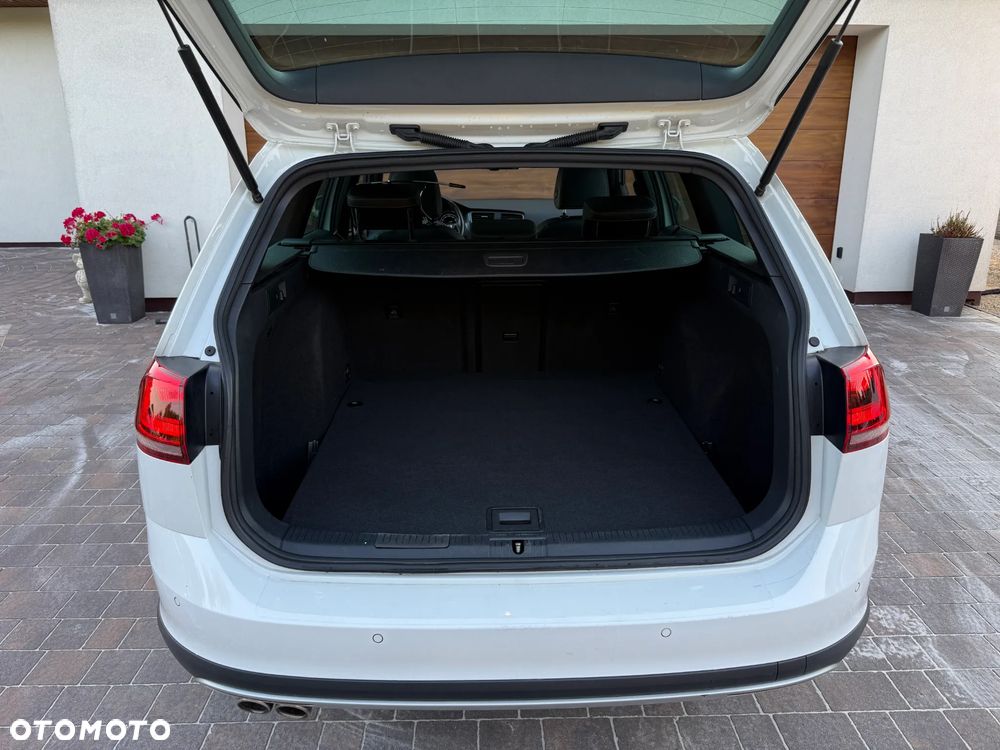 Volkswagen Golf Alltrack 2.0 TDI 4Motion BlueMotion Techn DSG - 34