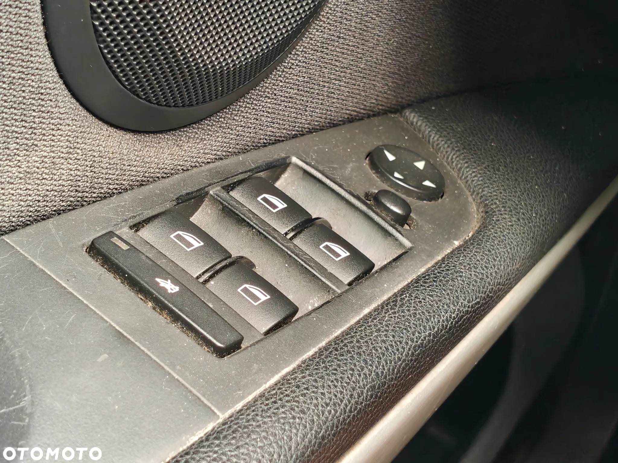BMW Seria 3 318i - 20