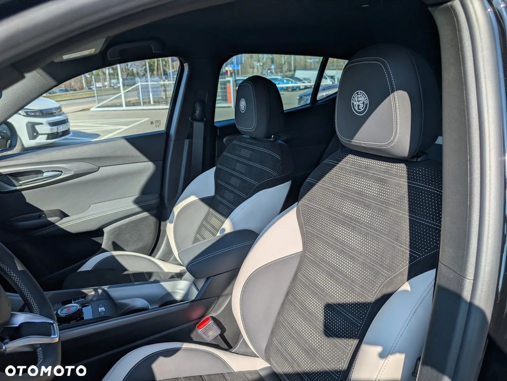 Alfa Romeo Tonale 1.5 T4 GSE mHEV Sport Speciale DCT - 19