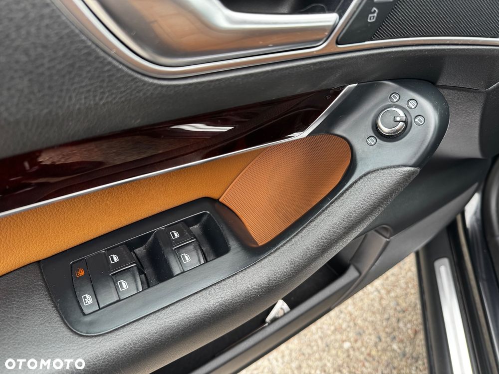 Audi A6 Avant 3.0 TFSI quattro tiptronic - 31