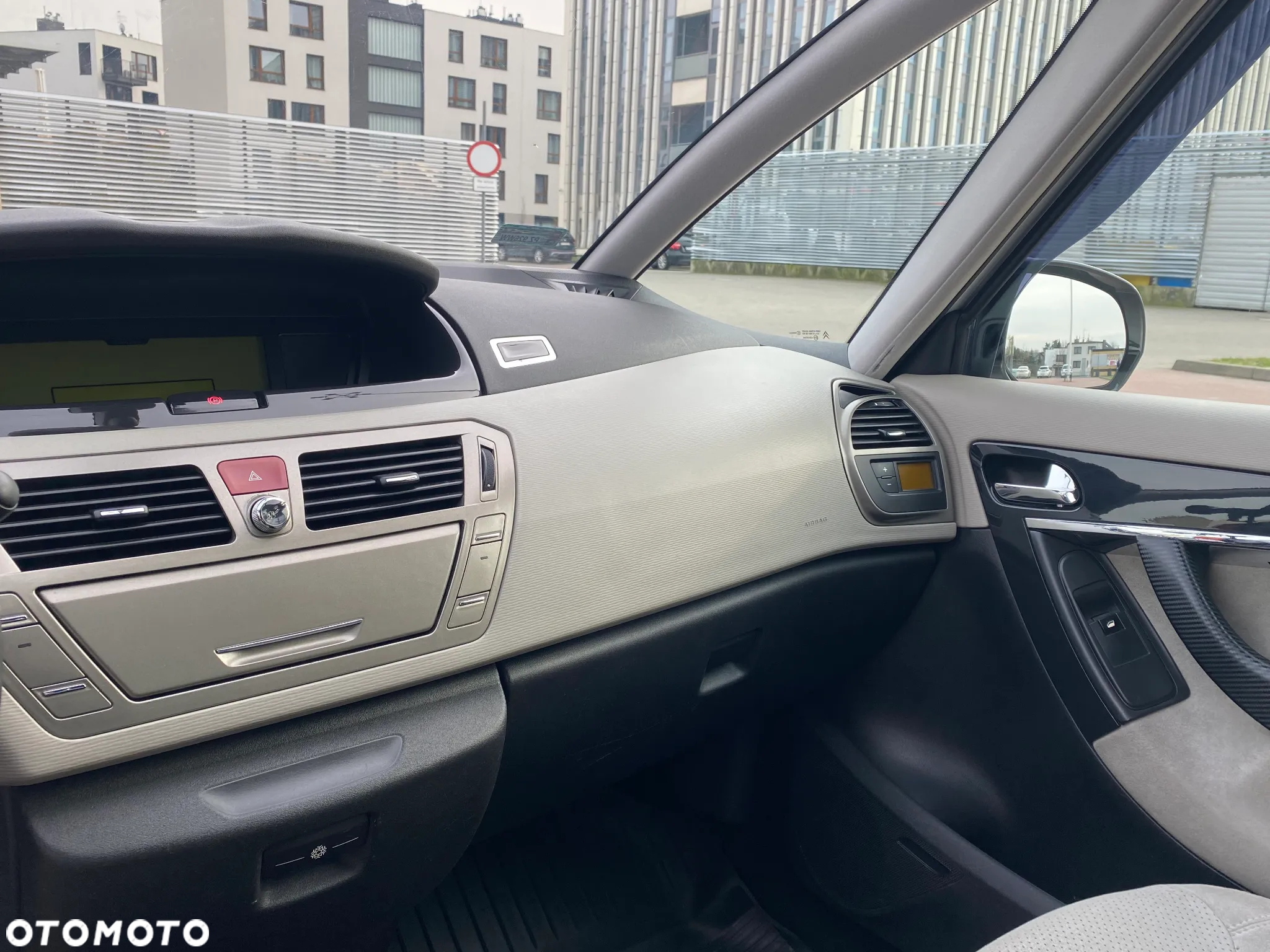 Citroën C4 Picasso 2.0 HDi Exclusive - 6