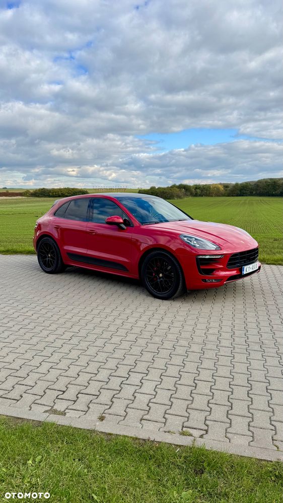 Porsche Macan GTS - 2
