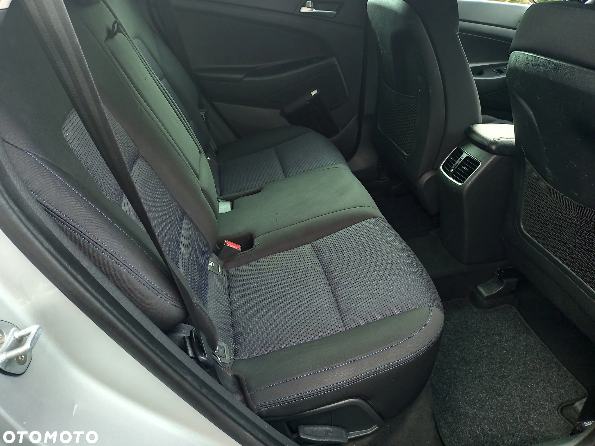 Hyundai Tucson 1.6 GDI BlueDrive Design 2WD - 17