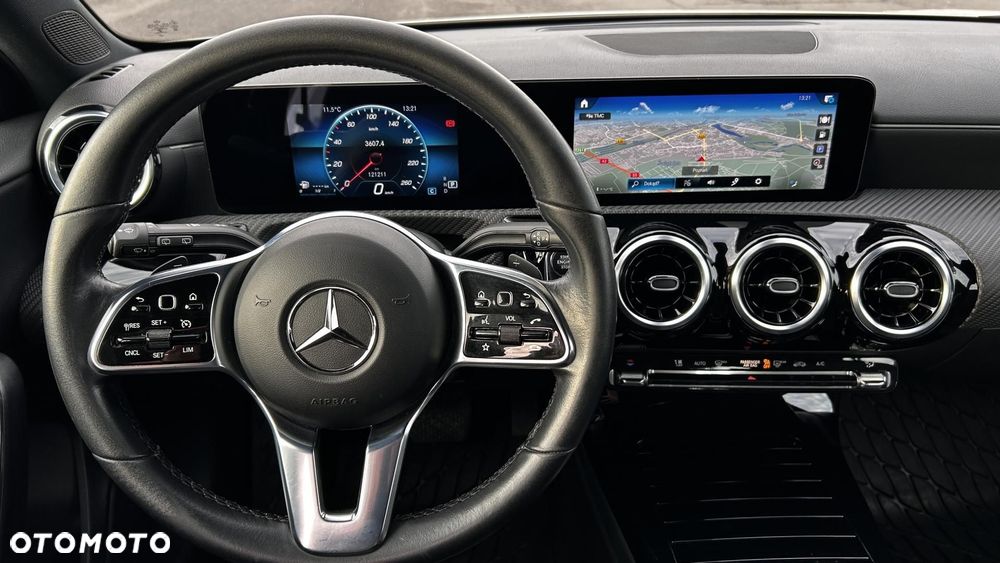 Mercedes-Benz Klasa A 200 Style 7G-DCT - 14