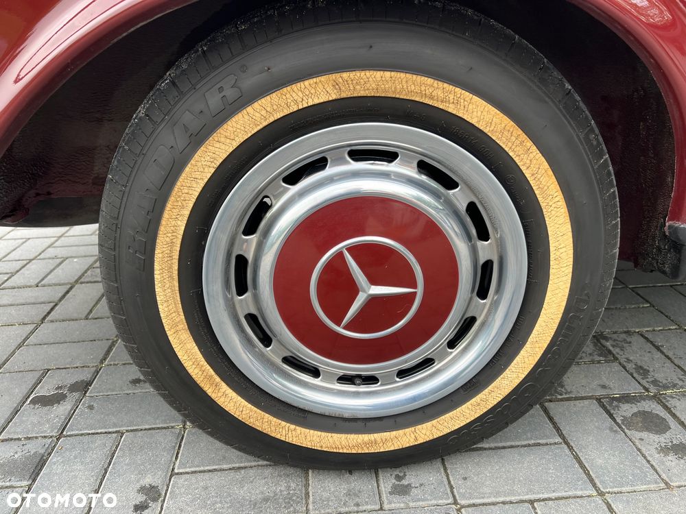Mercedes-Benz W123 - 19