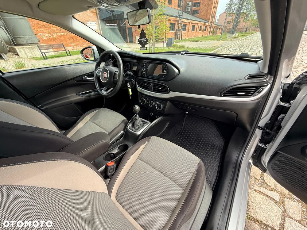 Fiat Tipo 1.4 16V Lounge - 17