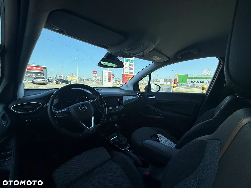 Opel Crossland - 13