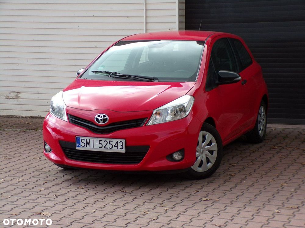 Toyota Yaris - 4