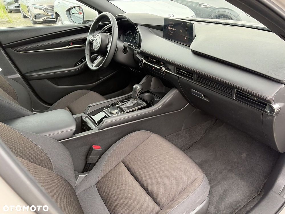 Mazda 3 - 13