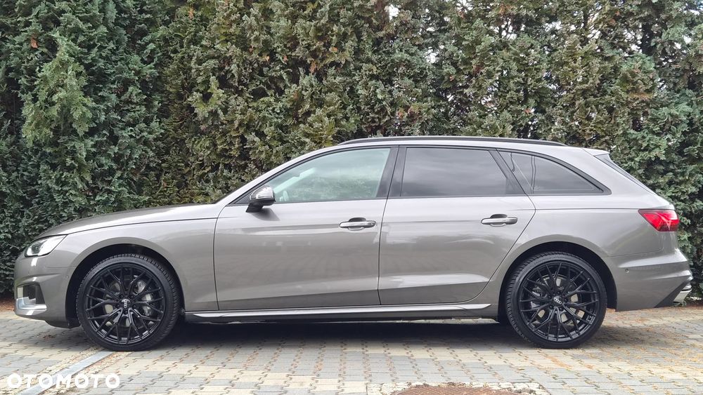 Audi A4 Avant 40 TDI S tronic - 16