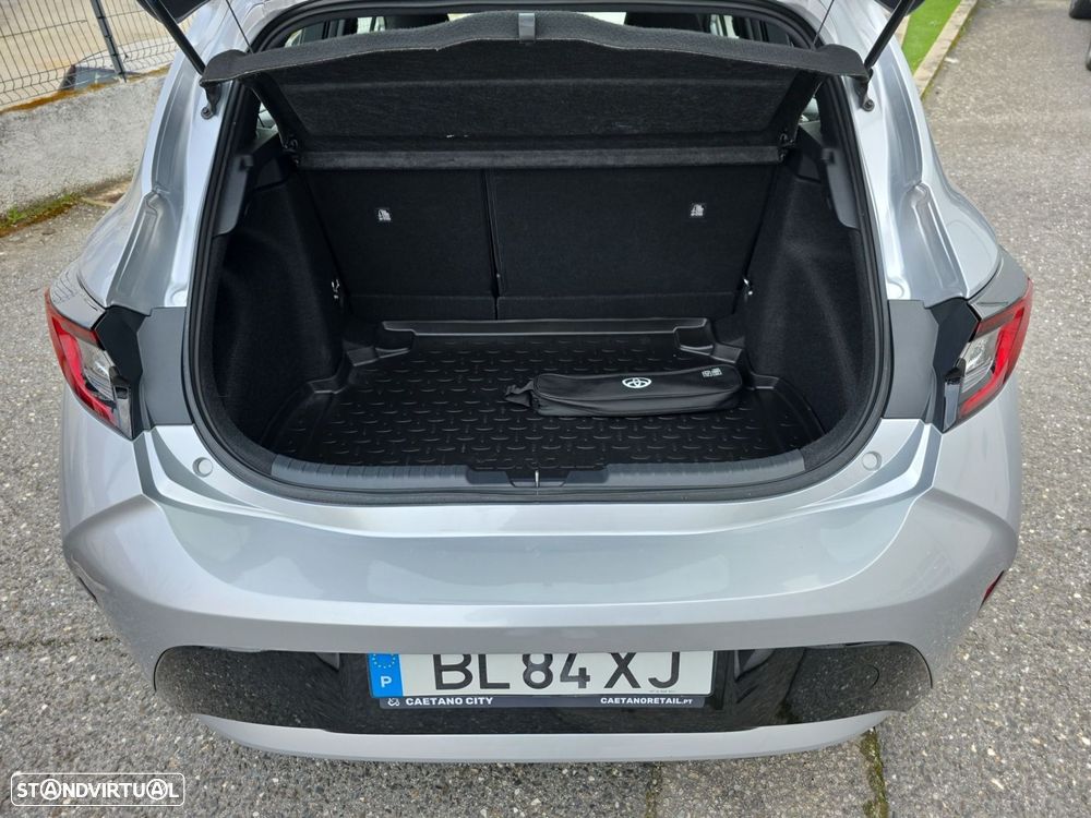 Toyota Corolla 1.8 Hybrid Comfort - 25