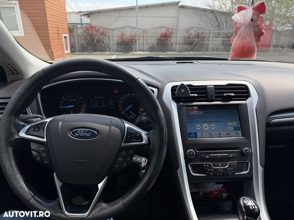 Ford Mondeo 2.0 TDCI Titanium - 12