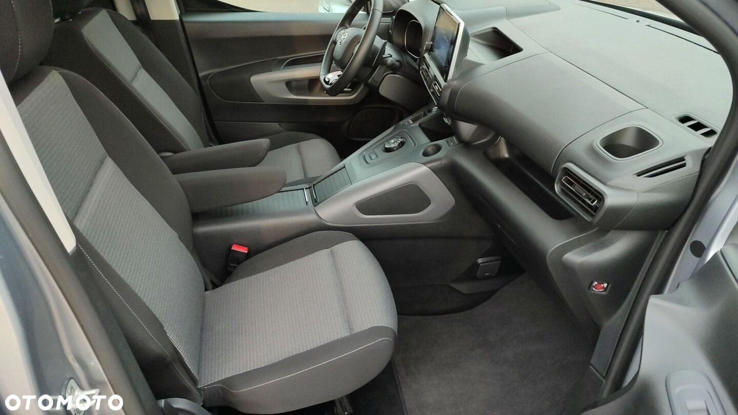 Toyota Proace City Verso 1.2 D-4T Family - 12