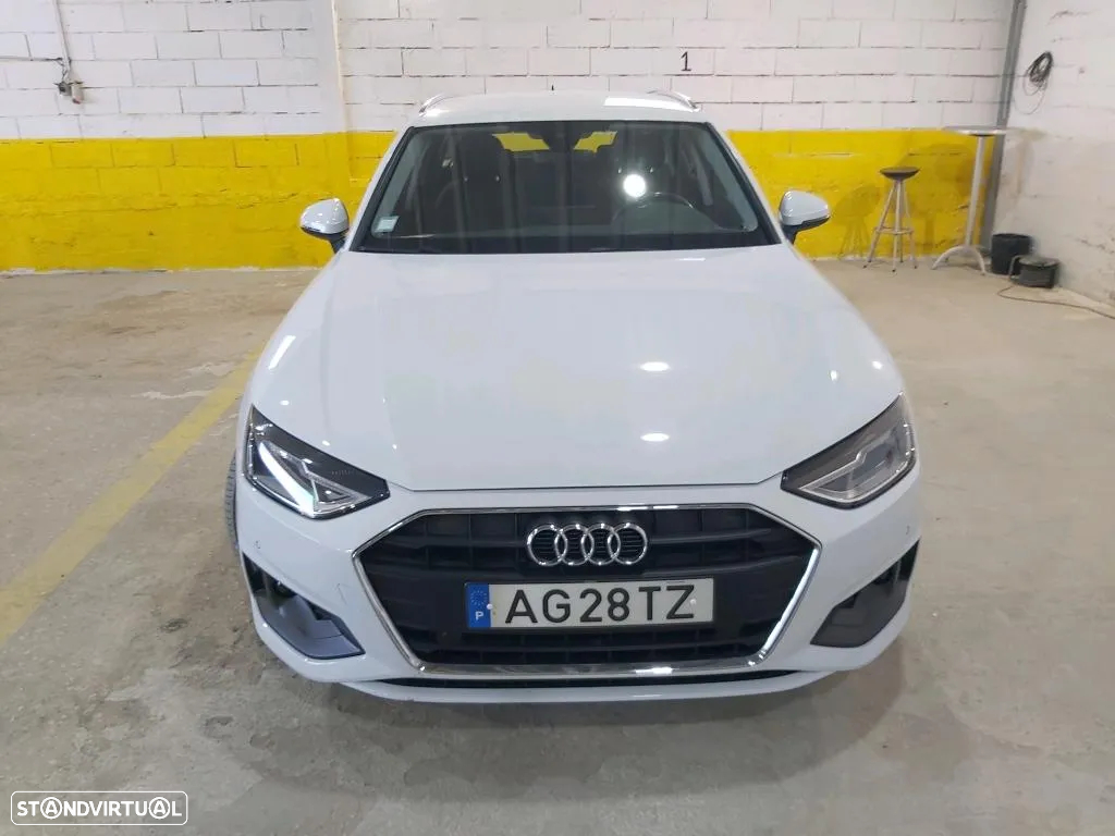Audi A4 Avant 30 TDI S tronic - 5