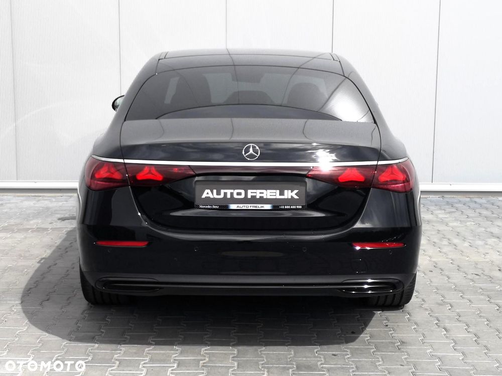 Mercedes-Benz Klasa E 200 d 9G-TRONIC AVANTGARDE NIGHT Edition - 10