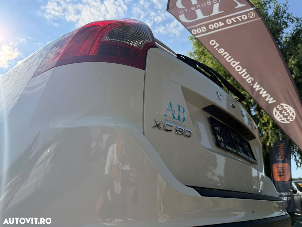 Volvo XC 60 - 25