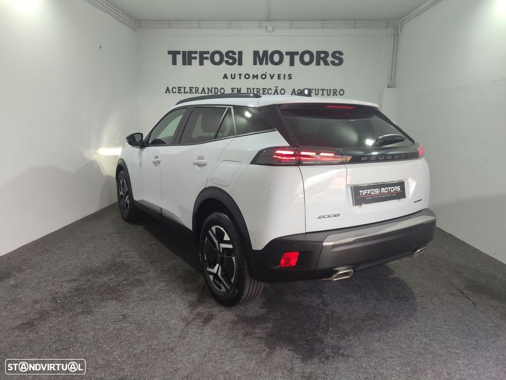 Peugeot 2008 1.2 Hybrid Allure e-DCS6 - 7