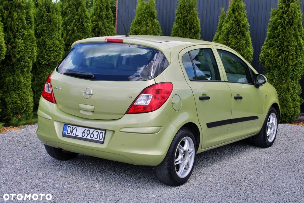 Opel Corsa 1.2 16V - 13