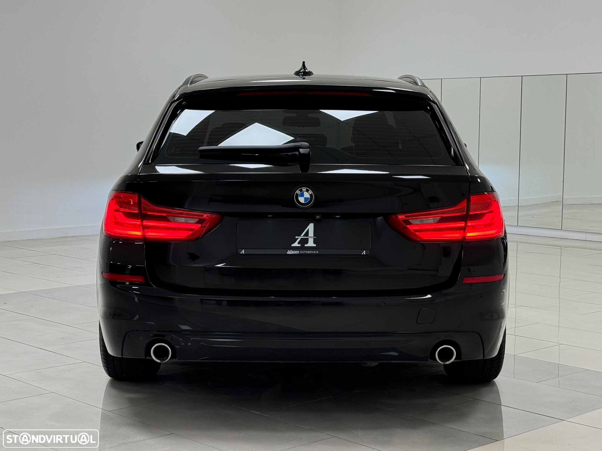 BMW 520 d Touring Aut. Sport Line - 12