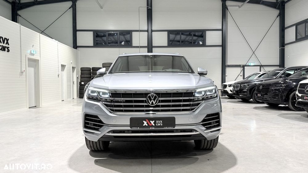 Volkswagen Touareg 3.0 V6 e-Hybrid 4Motion Aut. Elegance - 10
