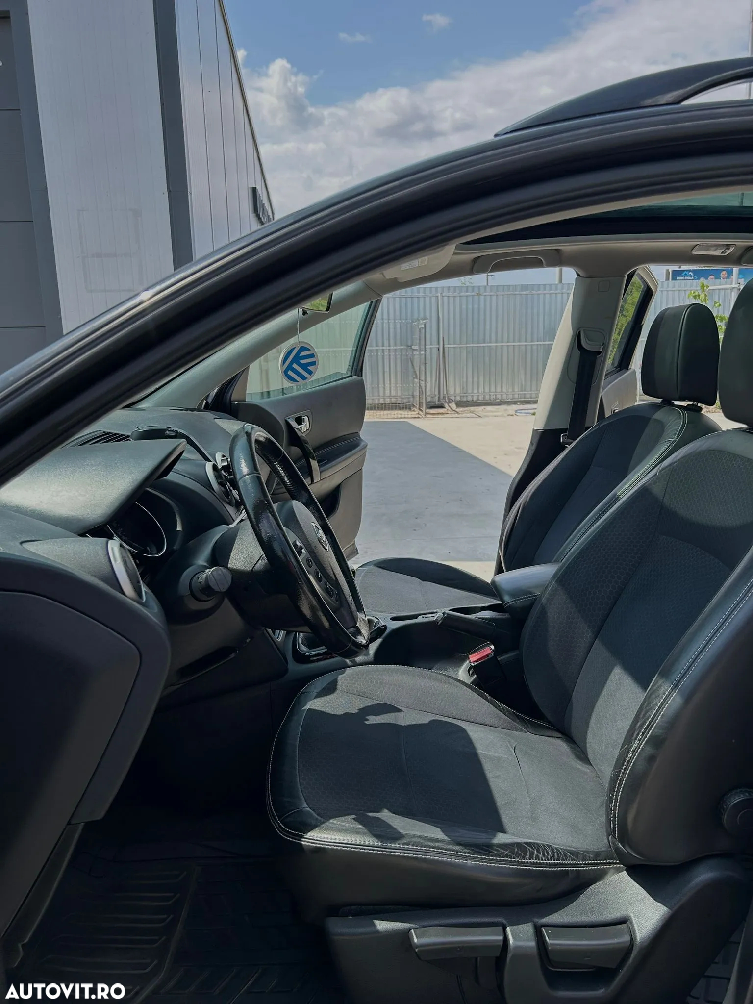Nissan Qashqai 1.5 dCi DPF 360 - 3
