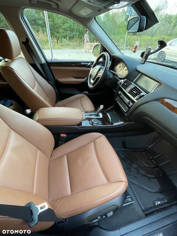 BMW X3 xDrive28i - 12