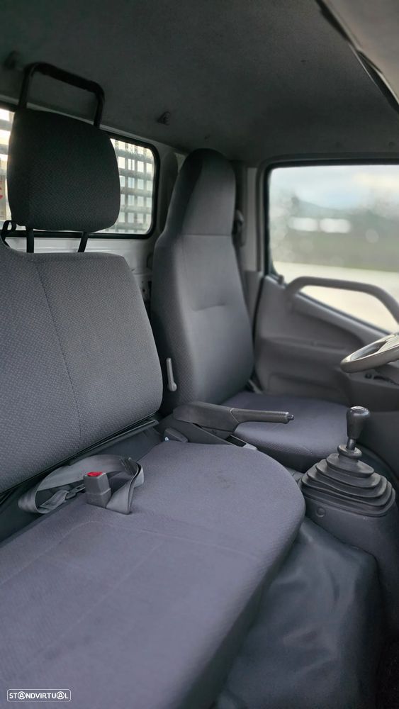 Toyota Dyna 3.0D4D Basculante - 12