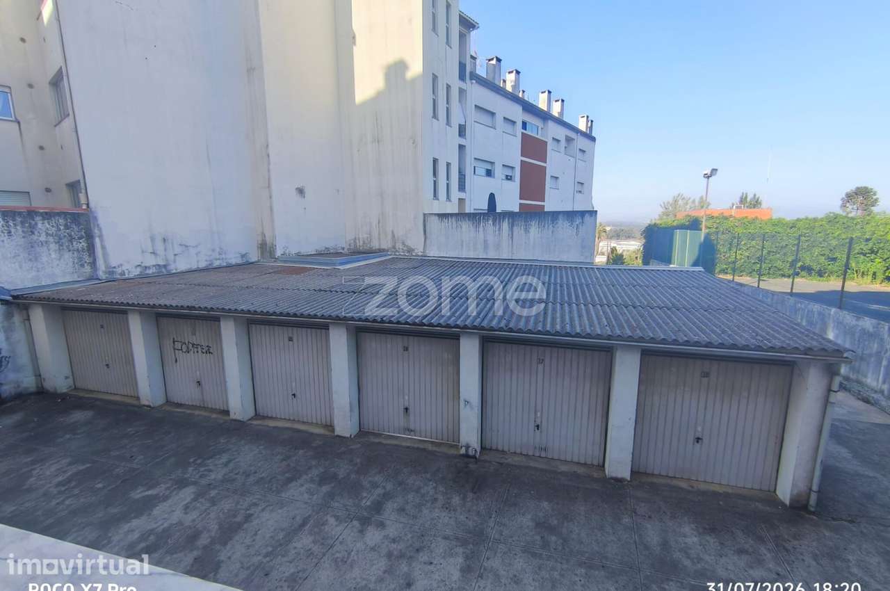 T1 no Centro de Oliveira do Bairro com Arrumo e Garagem - Grande imagem: 5/9