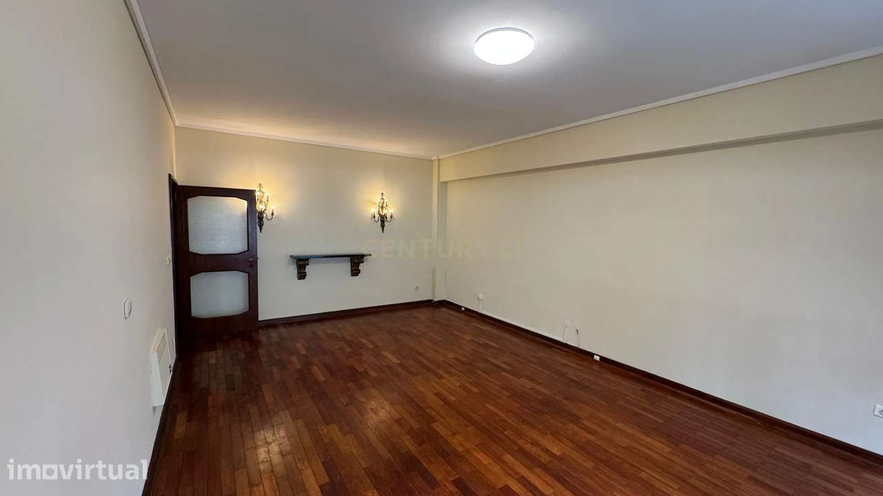 T2+1 na Av. de França – Porto | Junto ao Metro - Grande imagem: 3/27