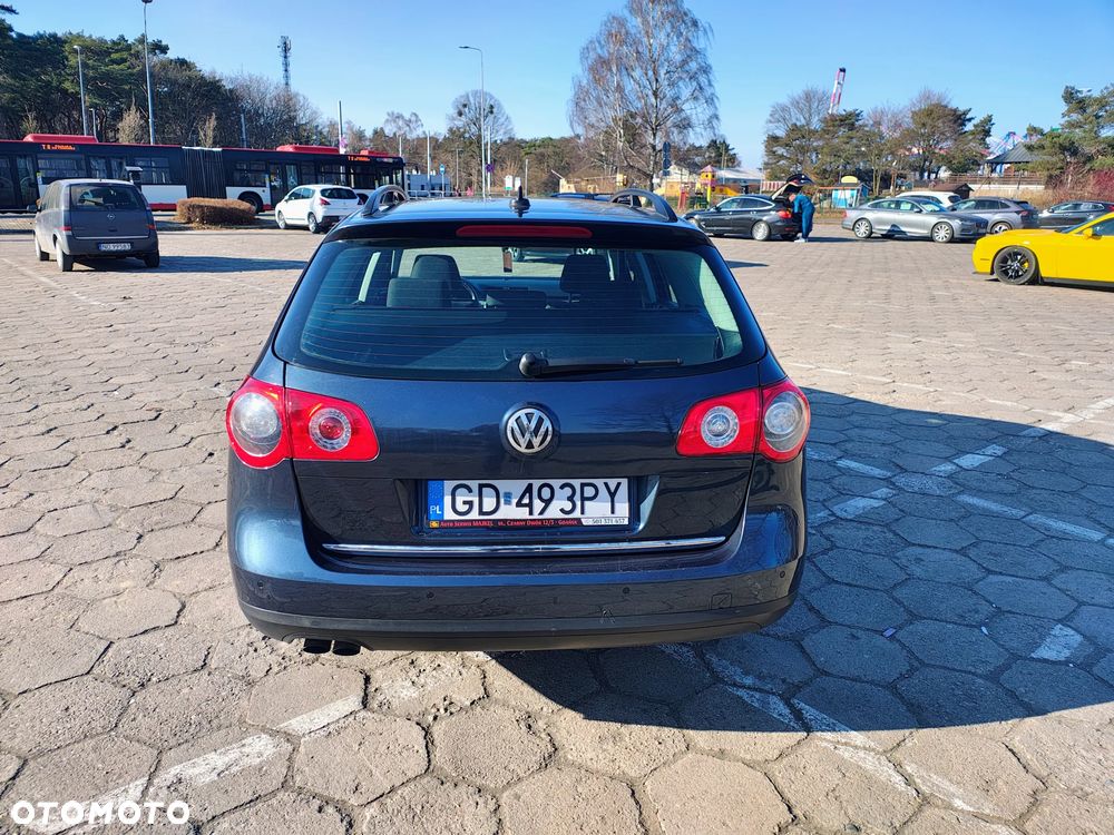 Volkswagen Passat 2.0 TDI DPF Comfortline - 6