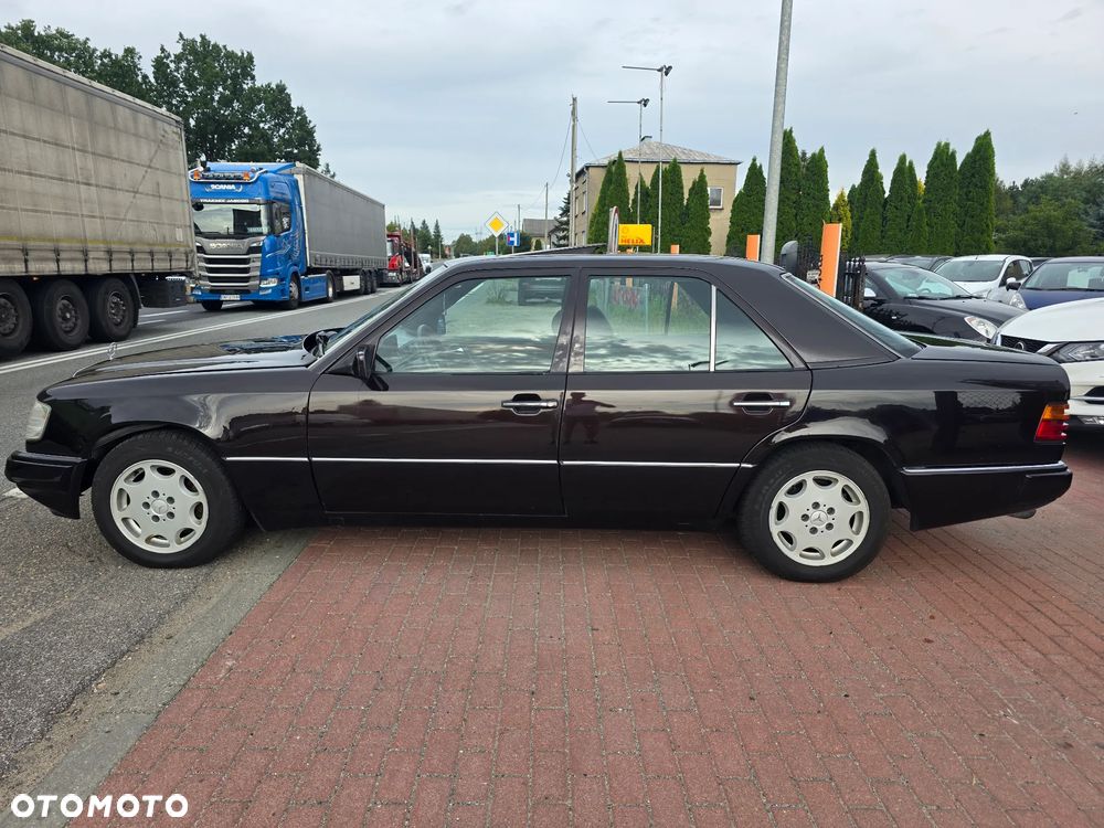 Mercedes-Benz W124 (1984-1993) - 8