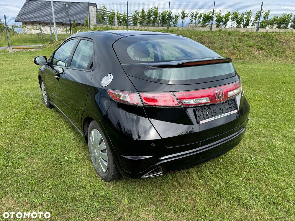Honda Civic 1.8i-VTEC Sport - 12