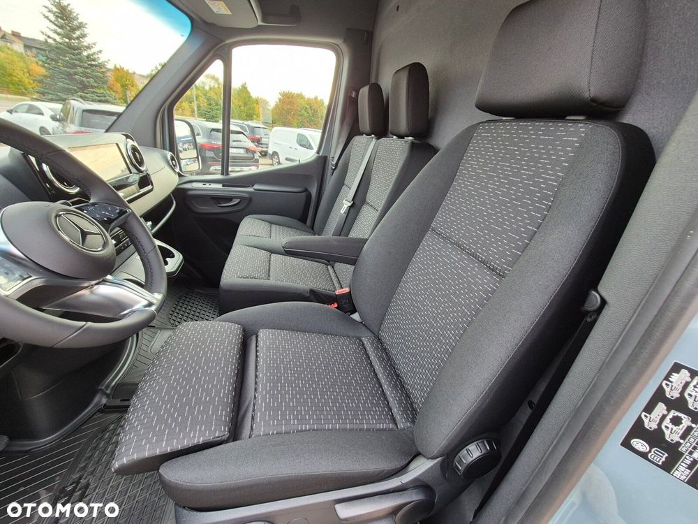 Mercedes-Benz Sprinter Sprinter - 15