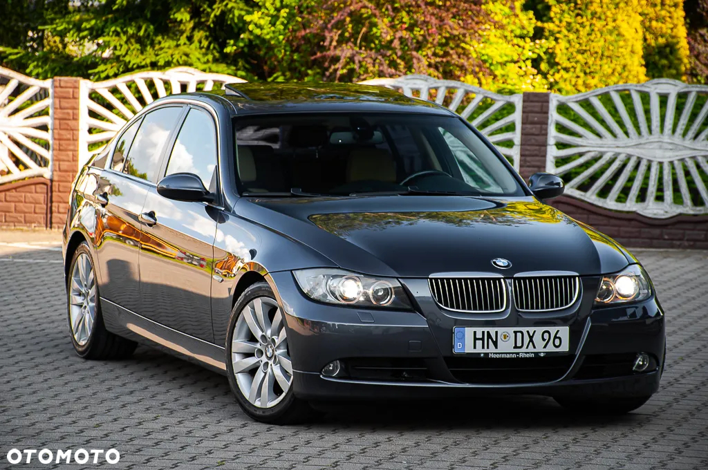 BMW Seria 3 325i - 13