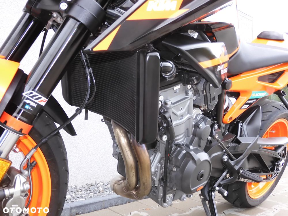 KTM DUKE 890 - 37