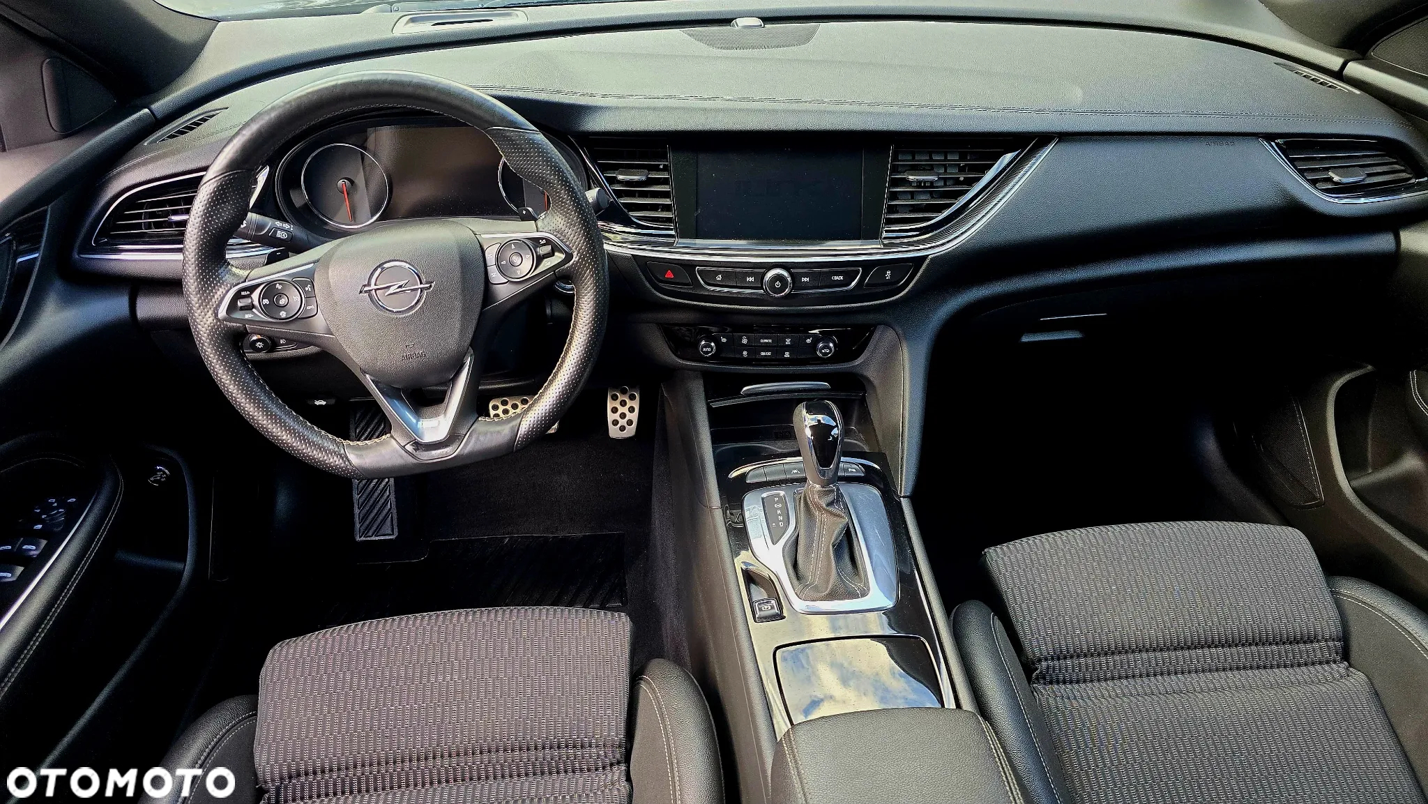 Opel Insignia 1.5 T Innovation S&S - 23
