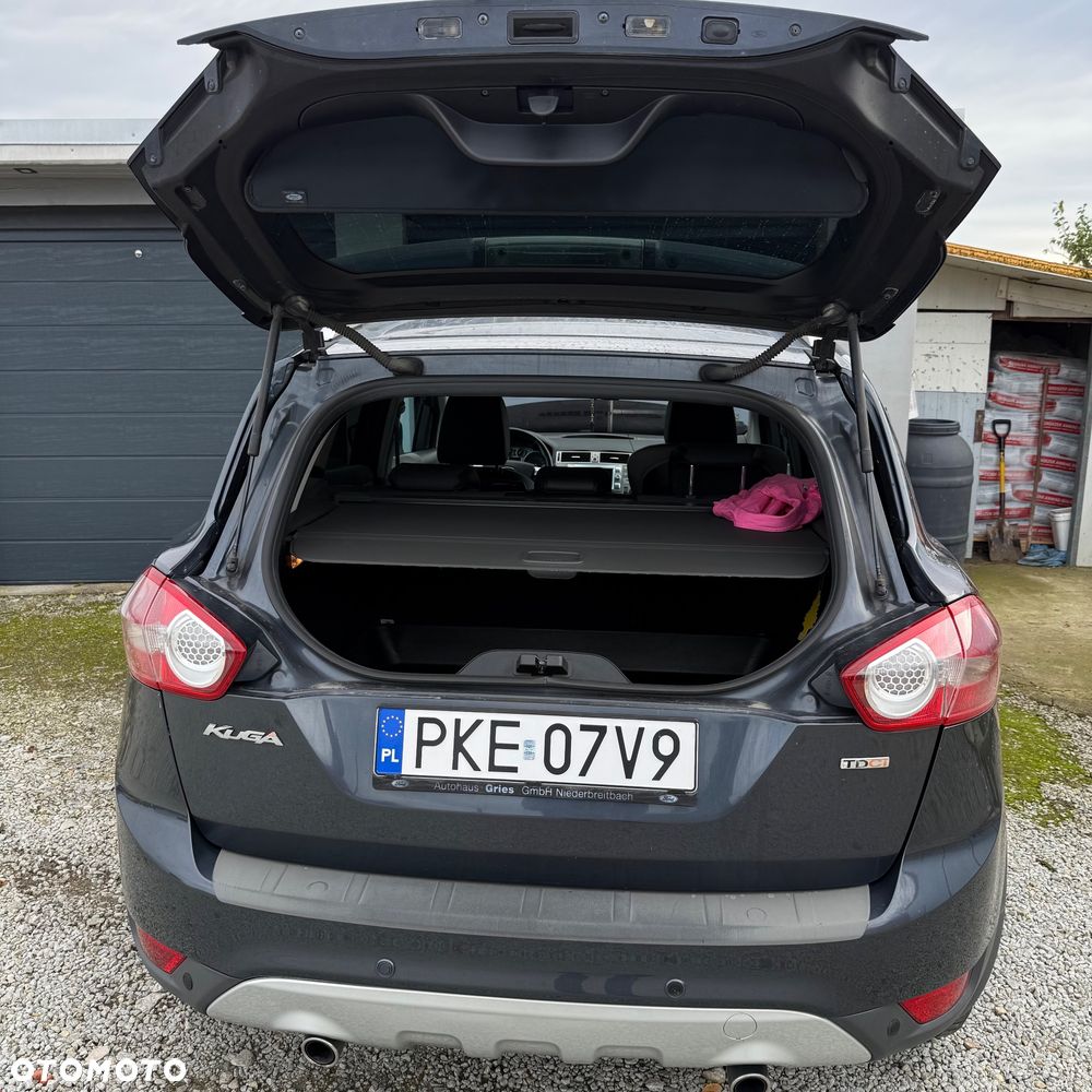 Ford Kuga - 16