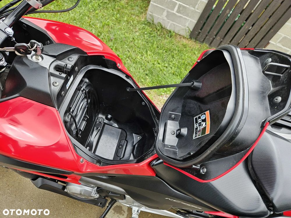 Honda NC - 25