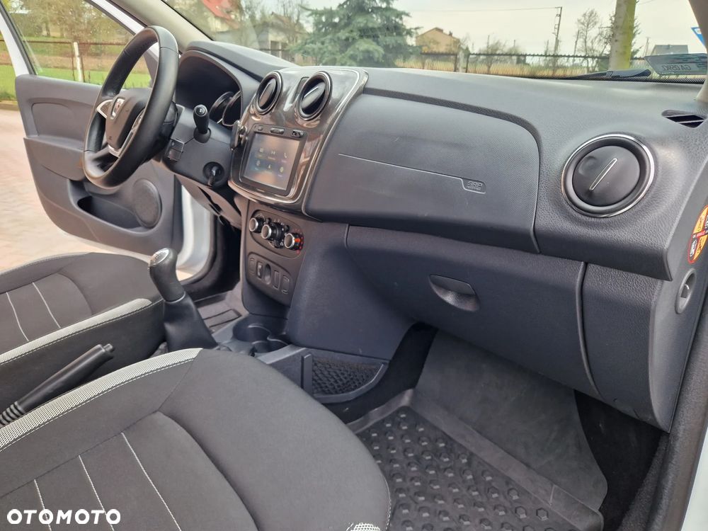 Dacia Sandero 0.9 TCe Laureate S&S - 28