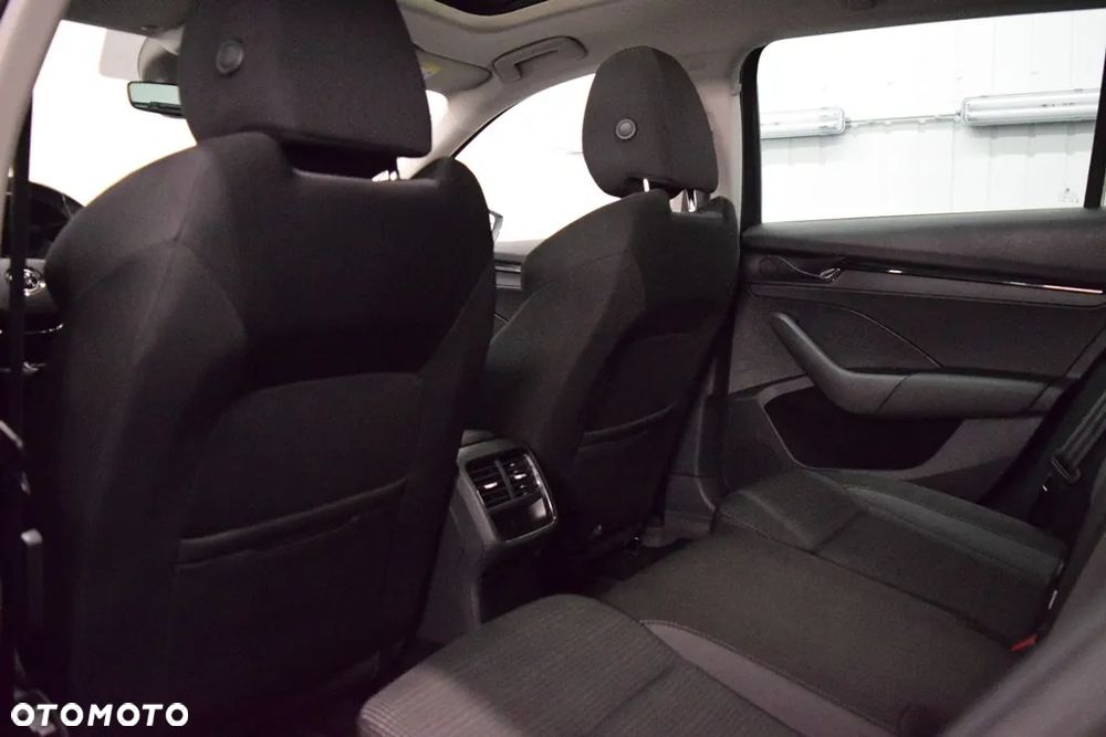 Skoda Octavia 2.0 TDI Ambition DSG - 31
