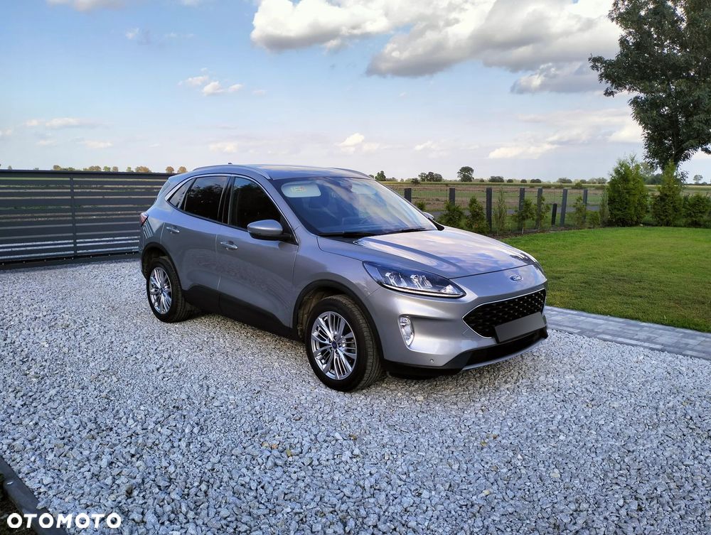 Ford Kuga - 11