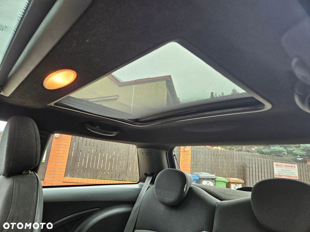 MINI Cooper S Standard - 12