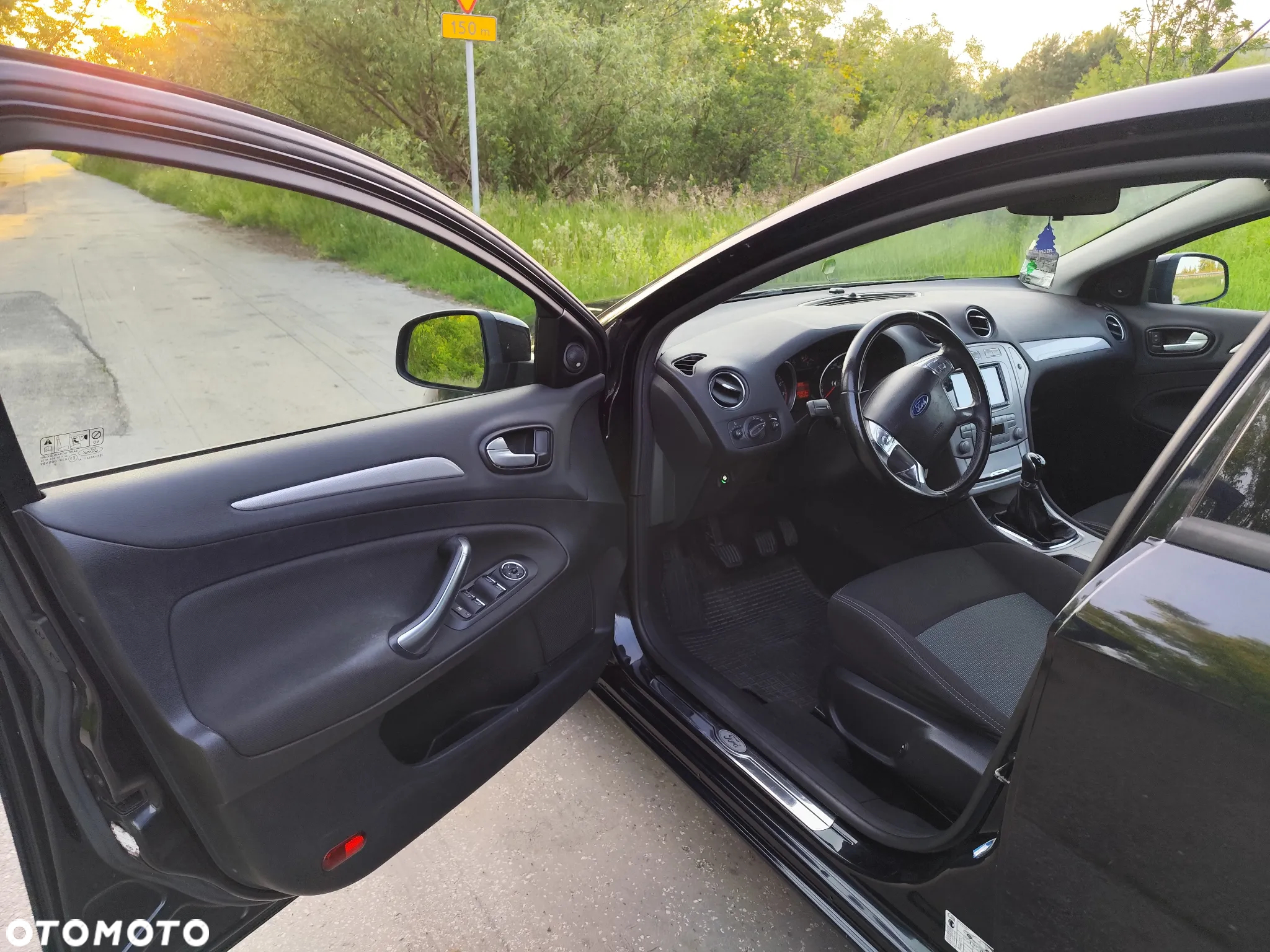 Ford Mondeo - 7