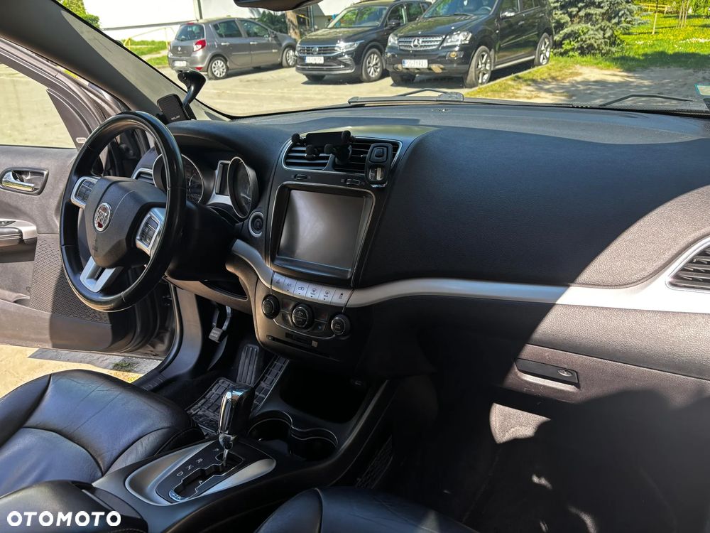 Fiat Freemont 2.0 Multijet Lounge AWD - 8